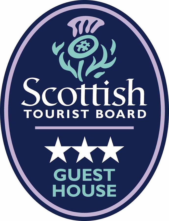 Clarke Cottage Guest House Ντανφέρμλιν Εξωτερικό φωτογραφία