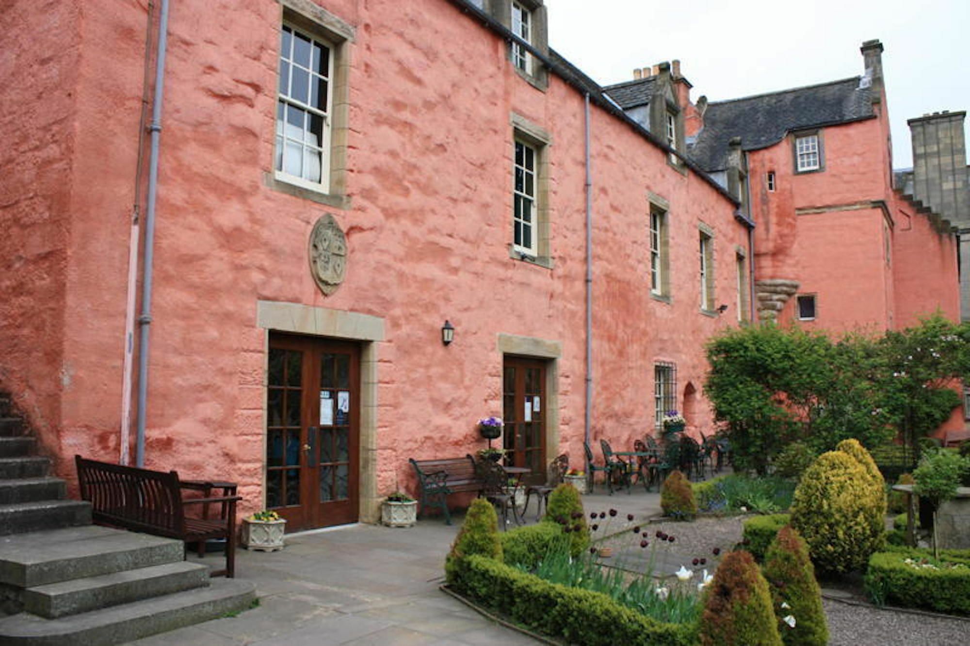 Clarke Cottage Guest House Ντανφέρμλιν Εξωτερικό φωτογραφία